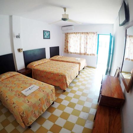 Hotel Acuario Catemaco Bagian luar foto