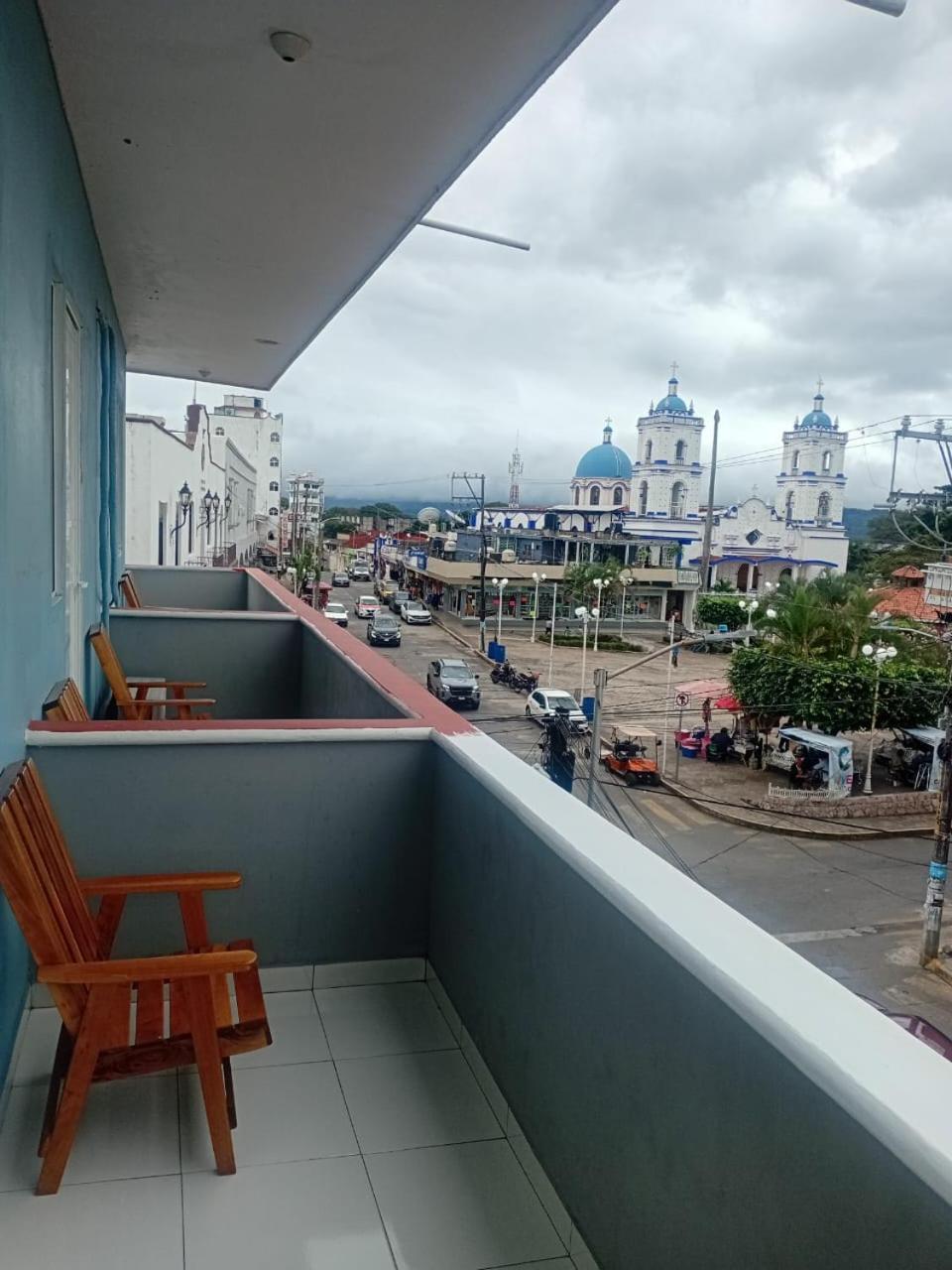 Hotel Acuario Catemaco Bagian luar foto