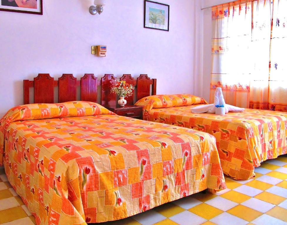 Hotel Acuario Catemaco Bagian luar foto